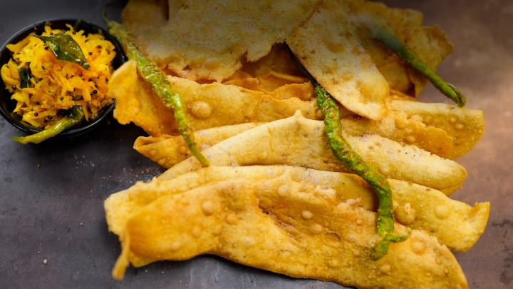 Easy Fafda Recipe: Perfect Crunchy Snack at Home - Herbsjoy.com